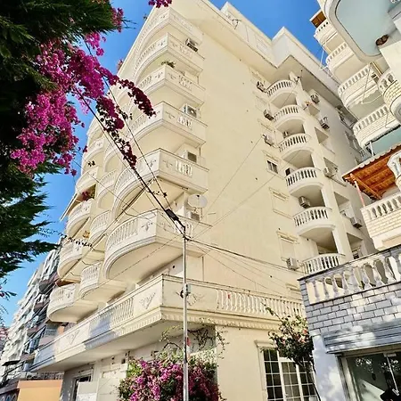 Spring Sea View Apartment * Saranda