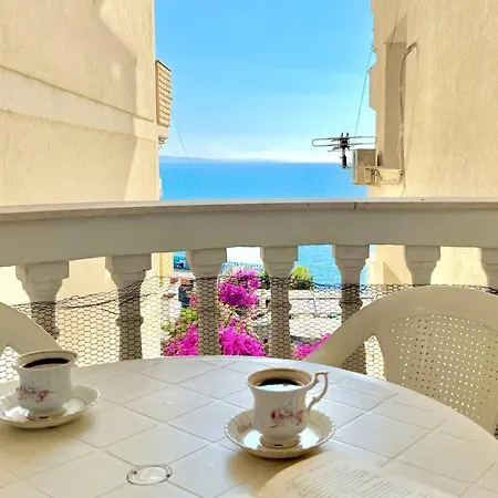 Spring Sea View Apartment Saranda