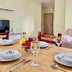 Cozy Sea View K4 Apartament *