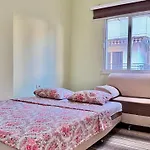 Cozy Sea View K4 *