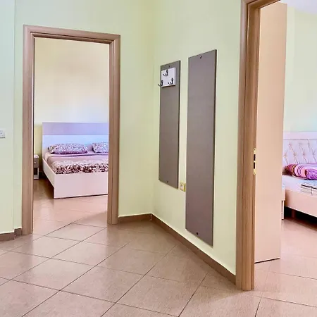 Spring Sea View Apartment * Sarandë