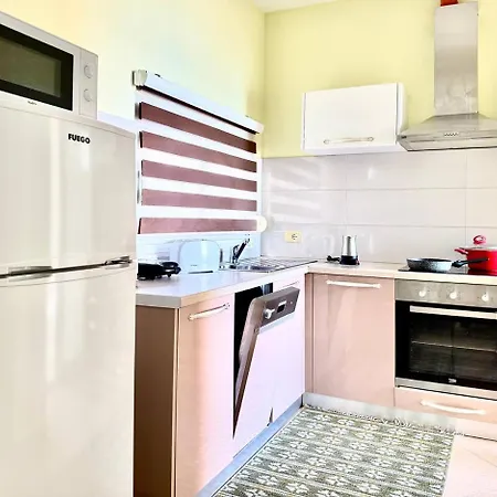 Appartamento Cozy Sea View K4 Sarandë