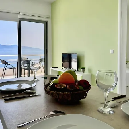 شقة Spring Sea View Apartment