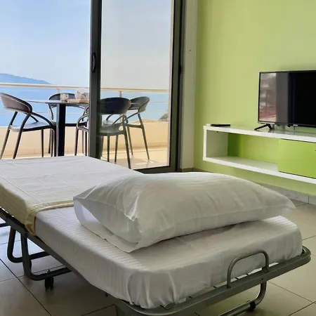 Spring Sea View Apartment * ساراندا