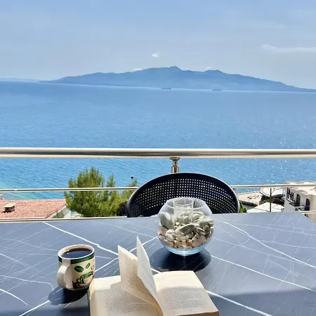 Spring Sea View Apartment ساراندا