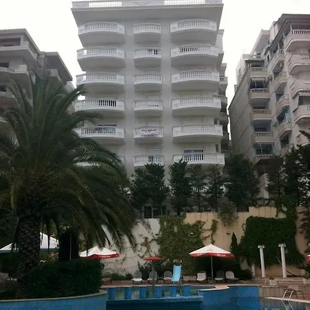 Cozy Sea View K4 Sarande