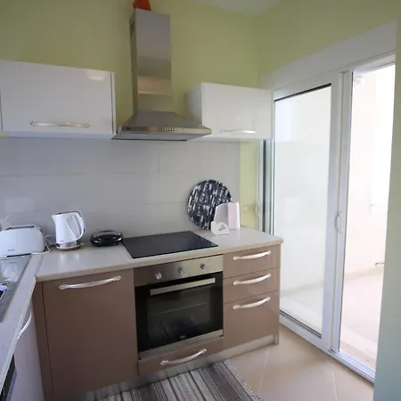 Cozy Sea View K4 *