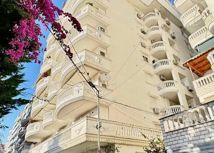 Cozy Sea View K4 * Saranda